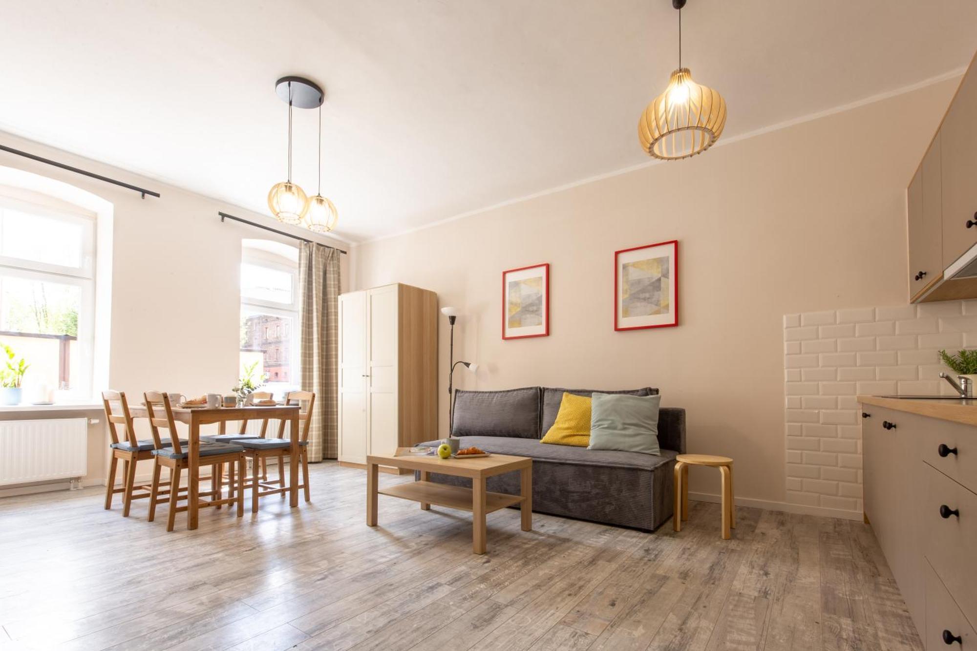 Apartamenty Kdn Na Rysiej 卡托维兹 外观 照片